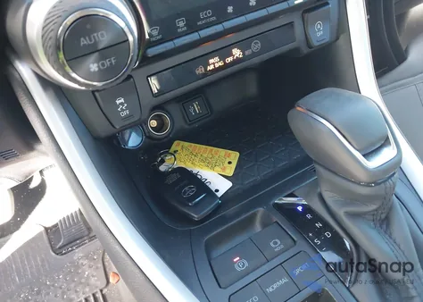 2025 Toyota Rav4 Xle Premium из США, поврежденный, VIN 2T3C1RFV2SW411268